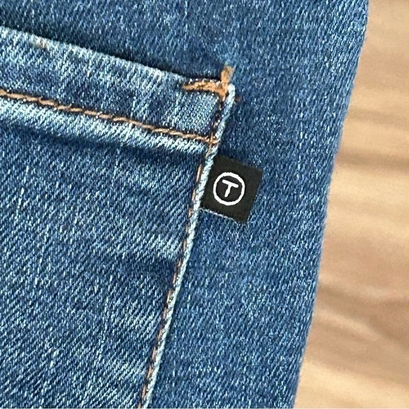 TAHARI KELLY Classic Skinny Blue Jeans Women Size 2/26 - Picture 9 of 10